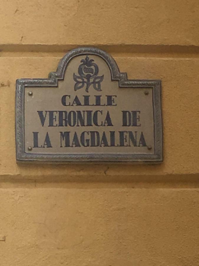 Vero Granada Y Parking En El Edificio Dış mekan fotoğraf
